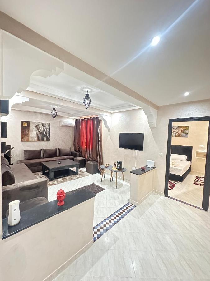 Modern Gueliz 2 Bedroom Apartment Марракеш Екстер'єр фото